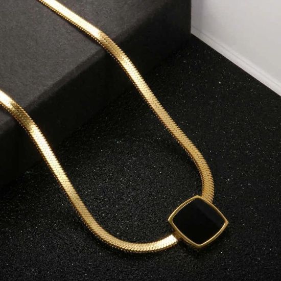 Picture of Black Square Pendant