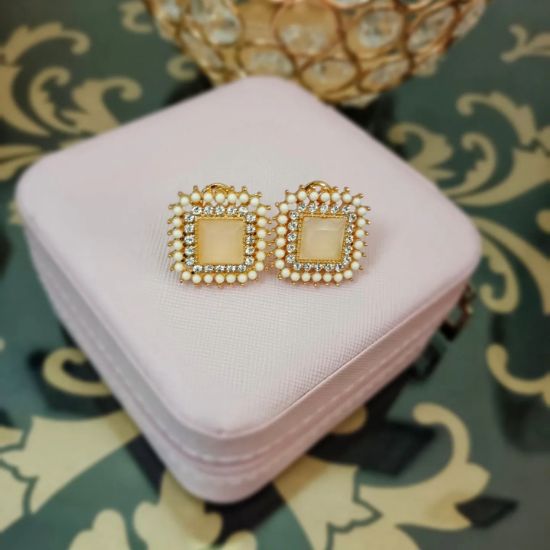 Picture of Square Shape Studs